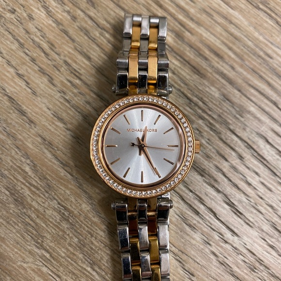 Women’s Michael Kors Watch - Picture 3 of 5